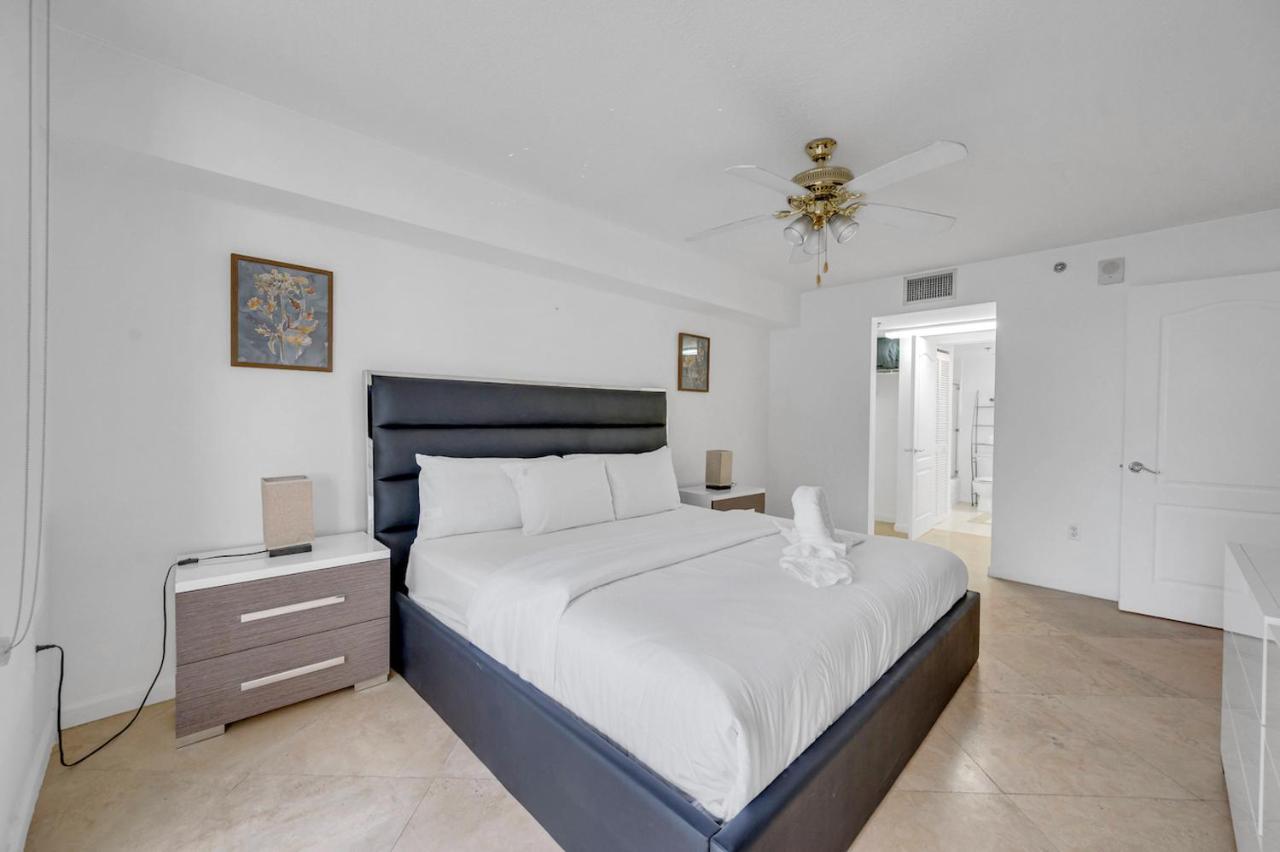 Gorgeous 1Br Condo Brickell-Freeparking Miami Exterior photo